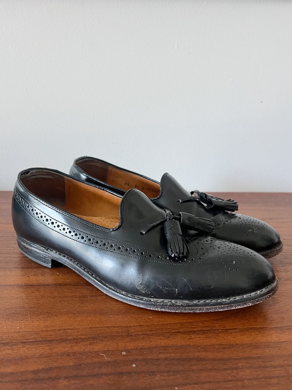Vintage Johnston & Murphy Optima Tassel Loafers Black Leather Dress Shoes 8.5 D